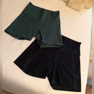 Girlfriend Collective high-rise run short - two pairs